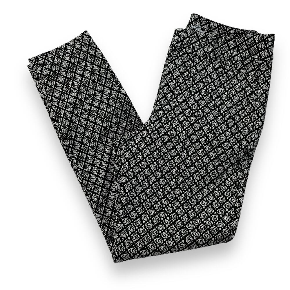 Old Navy Black & White Pixie High Rise Pants Size 4